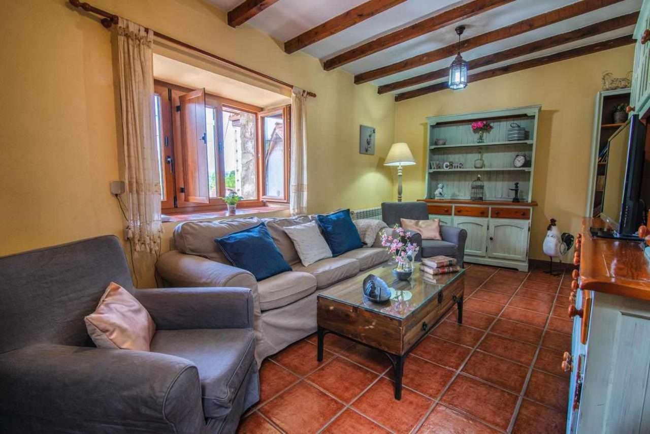 Orelleiru Casa Rural La Carrozal Senda Del Oso מראה חיצוני תמונה