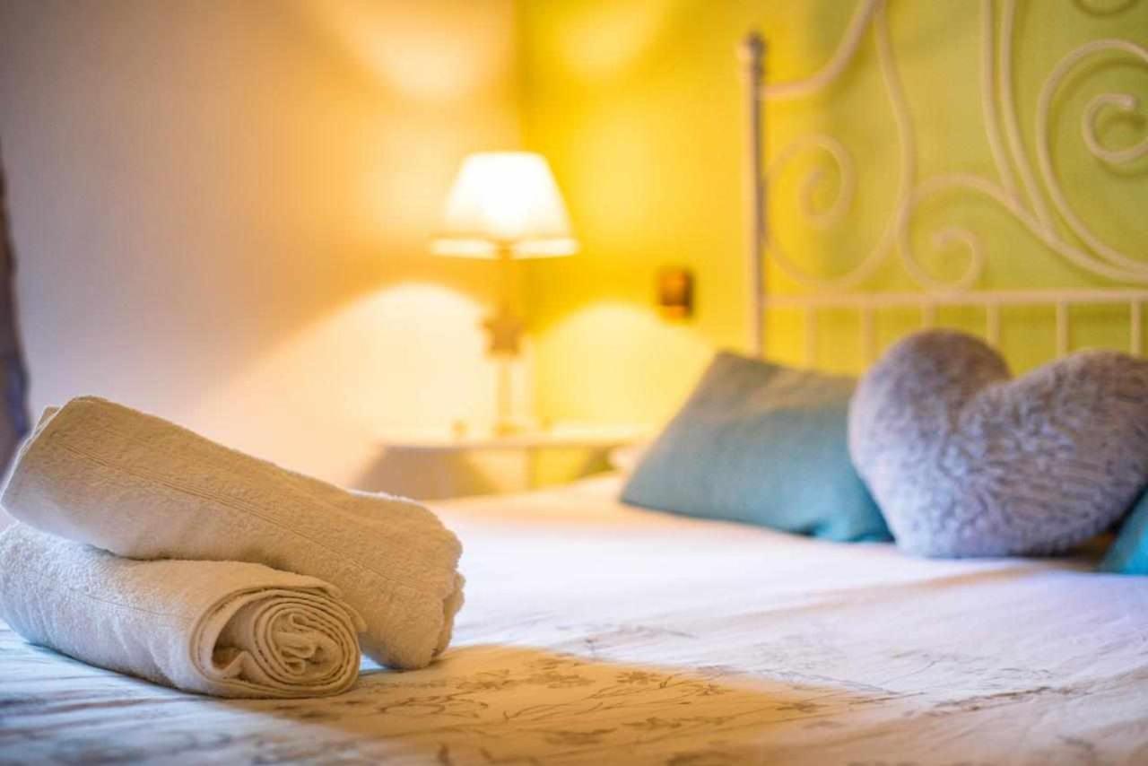 Orelleiru Casa Rural La Carrozal Senda Del Oso מראה חיצוני תמונה